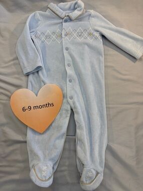 First Impressions - Velour footed sleeper. Size 6-9 months